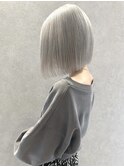 福井　大和田　ハイトーンボブ　ホワイトシルバー　ダブルカラー