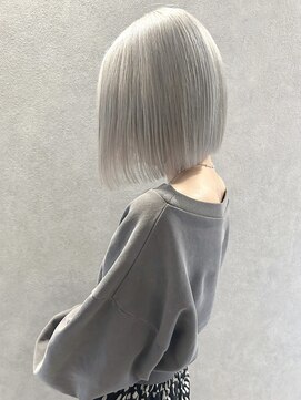 コト 福井大和田店(coto) 福井　大和田　ハイトーンボブ　ホワイトシルバー　ダブルカラー