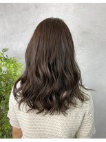 カシー(Casii)&nbsp;【20代・30代ヘア】ロングヘア・オリーブグレージュ