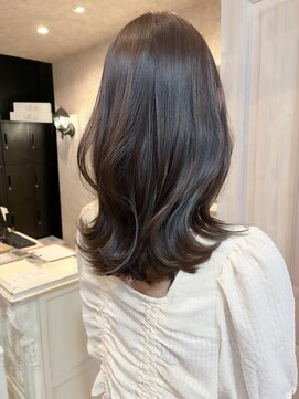 キャアリー(Caary) 福山人気ラベンダーグレージュ上品セミロング艶髪ダメージレス