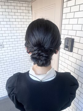 ソノ(sono) シニヨン アップスタイル 参列ヘア お呼ばれヘア 和装ヘア