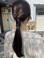 アオゾラヘアー フジサキグウ(AOZORA HAIR FUJISAKIGU)&nbsp;タイトポニー ヘアセット ヘアアレンジ 結婚式 およばれスタイル