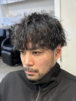 フィフス 原宿(fifth)&nbsp;原宿メンズパーマルーズパーマシャドウパーマッシュウルフゆるめ