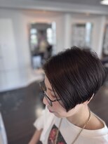 サロン ド 榮(Salon de 榮) ショートボブ バイアス