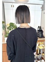 ベンティ(venti) 【VENTI 子安】切りっぱなしボブ×デザインカラー