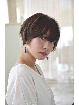 アドラーブル 万代店 (adorable) 【adorable】毛先ルーズ耳掛けラフかわショート