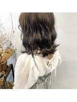 ミント(mint)&nbsp;【 ナチュラルな春らしさ全開！グレージュカラー 】