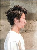 束感ナチュラルアップバングツーブロックショートコンマヘア