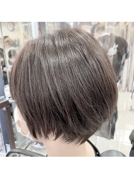 トレボー 聖蹟桜ヶ丘店 丸みショート