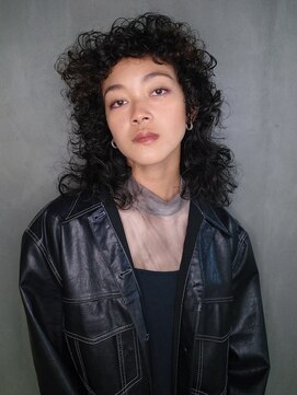 キヴィ(kivi) curly hair