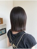 ナチュラルダークブラウン×切りっぱなしボブ