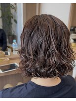 ピークス(PEAKS)&nbsp;柔らかさと動きをプラスした、ボブ×パーマスタイル