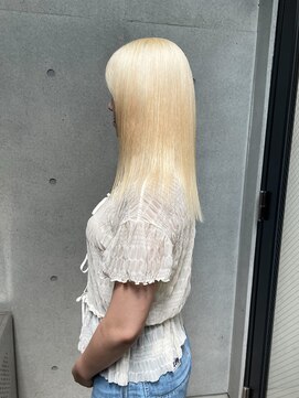 ヴァーディ オモテサンドウ(Vardy omotesando) blonde/抜きっぱなし ブリーチ