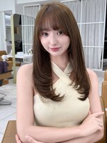 レイリー 原宿 表参道(Rayreee)&nbsp;毛流れが映える顔まわりレイヤースタイル