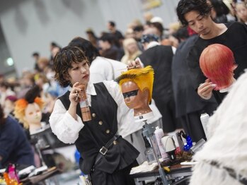 リアス ヘアデザイン(rias)の写真/受賞歴多数の実力派≪おしゃれなのに居心地が良い≫通い続けたいサロンを探している方に◎【烏丸御池】