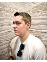 トリム 渋谷(trim.)&nbsp;クラシックショート[フェザーパーマ/刈り上げセンターパート]