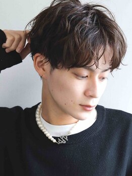 デュークス(DEUX)の写真/スパニストのショートデトックススパが人気◎クセ、髪質を見極めたON/OFF決まるスタイルを実現！