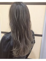 フレアジェネラス(FLEAR generous)&nbsp;【柔らか】グレージュグラデーション 柳本麻守