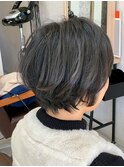 ショートボブ
