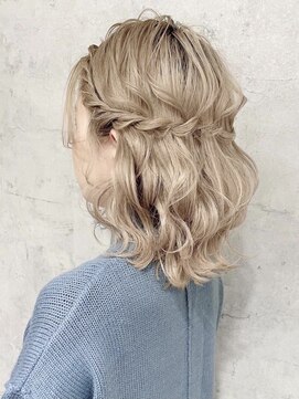 ブロッサム 朝霞台店(Blossom) ハイトーン ヘアアレンジ