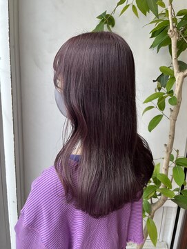 アン(Hair make un) ほんのりパープルのグレージュカラー