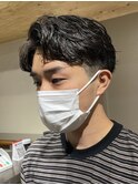 ニュアンスパーマセンターパートビジネススタイル刈り上げ
