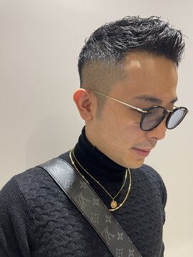 コネクト(Connect) ブラックフェードカットベリーショート