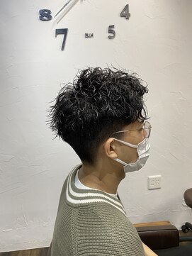 バース(BirtH) ツイストスパイラルパーマ