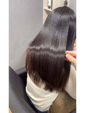 スリーク バイ ロイ 円町本店(sleek by roy) 実感できる髪質改善トリートメント。