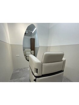 都内に複数店舗展開するシェアサロンが大宮にオープン☆全席半個室だから接触も最低限。