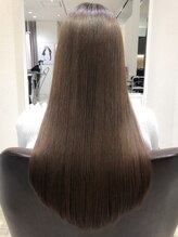 フルールバイアヴァンスクロス(Flulu by avance. cross)