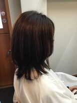 緋美美容室 外ハネボブ×ウルフスタイル