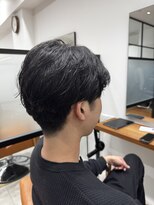 アカンサス バイ ミリー 高槻店(acanthus by milly)&nbsp;波巻きパーマ×ツイスパの2か月後／ニュアンスパーマ30%