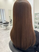 Top Style SHIZUOKAオリジナル「プレミアム縮毛矯正」で自然さとダメージレス"を叶える