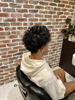 バース(BIRTH)の写真/【大阪/鶴橋】年齢に関係なく、オシャレで似合うスタイルをつくり、あなたの魅力を最大限に引き出します。