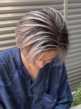 シェルヴ(XELVE) シャドールーツ