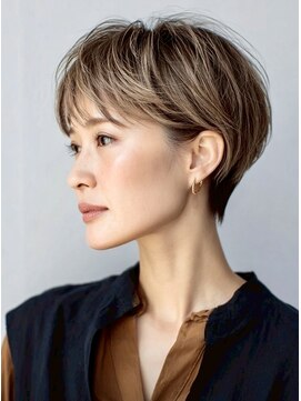 ハーツ(Heart's) 白髪ぼかし脱白髪染め大人ショート40代50代60代