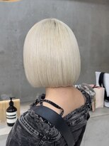エクラ(ECLAT)&nbsp;ホワイトブロンド