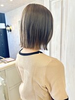 キャアリー(Caary)&nbsp;福山Caary切りっぱなしタイトナチュラル韓国ボブ柔らかベージュ