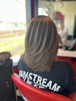 ロック フィールド&nbsp;ピンクベージュのぼかしバレイヤージュ×鎖骨セミロング