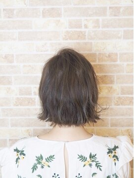 ２０１７春 夏 人気の切りっぱなしボブ L005048196 プティ シュシュ Petite Chou Chou のヘア カタログ ホットペッパービューティー
