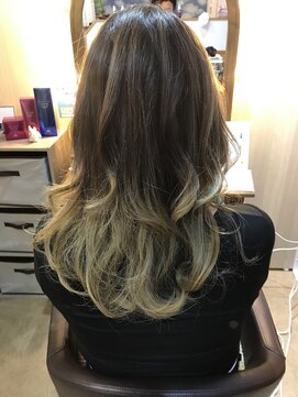 ティンカーベル(TINK‐A‐BELL) グラデーションカラー