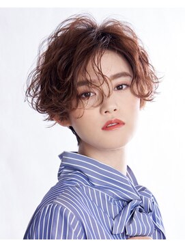 タヤ 天神店(TAYA) 前下がりショート