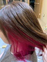 リト(Lit)&nbsp;【大人可愛い】ロブ人気小顔インナーカラーつや髪