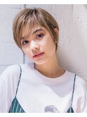 耳かけカジュアルイメチェンショート/フォギーベージュ