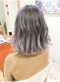 嫌な赤みゼロのデザインカラーアッシュグレージュグラデーション