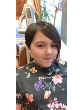 ビューティーショップ ニコ(Beauty shop nicco) 愛されショート アシンメトリー