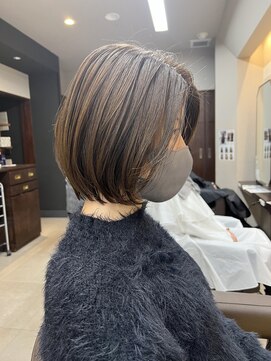 リリ(Liri material care salon by JAPAN) 艶感がとても良いボブデザイン