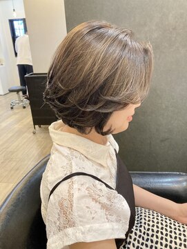 フィアート ヘアドレッシング サロン(Fiato Hairdressing Salon) ボブレイヤースタイル