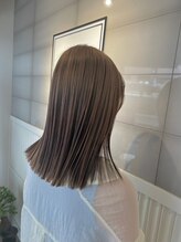 《「上品な透明感と柔らかさを纏う、グレージュダブルカラー」》（清瀬/白髪染め)